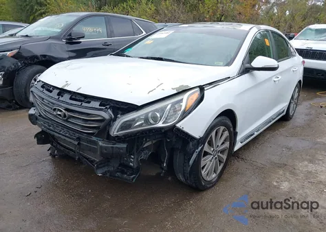 2016 Hyundai Sonata Sport z USA, uszkodzony, nr VIN 5NPE34AF9GH391900